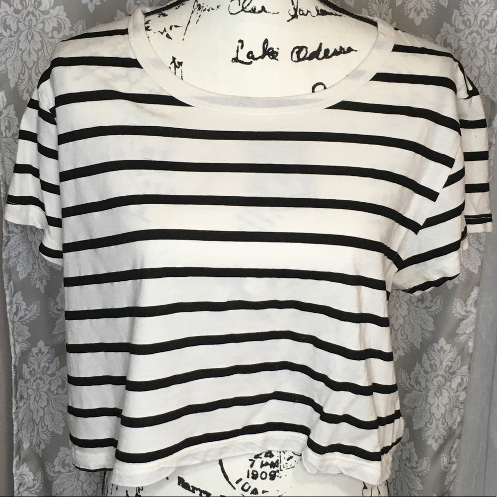 Striped crop tee